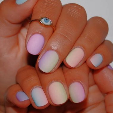 ombre manicure