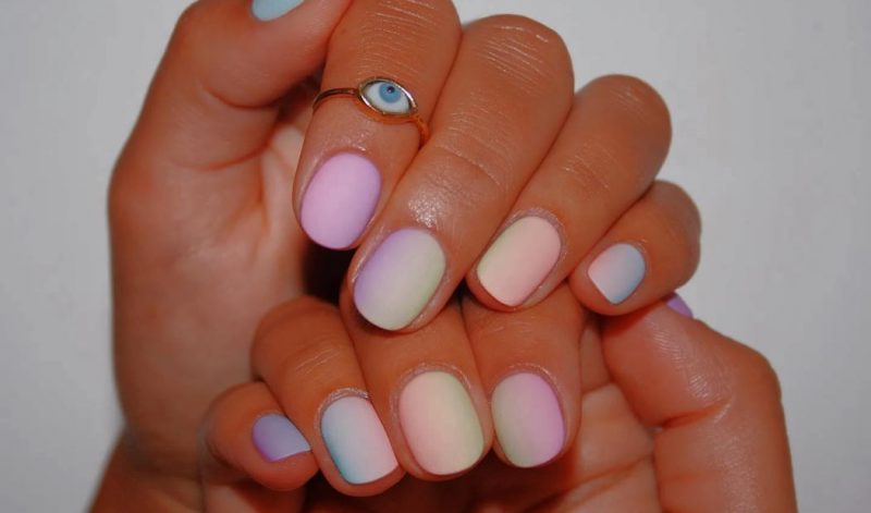 ombre manicure